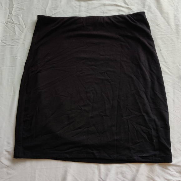 Aritzia Wilfred Free Finley Skirt in black - Picture 4 of 6